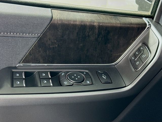 New 2026 Ford F250 Lariat w/ Chrome Package image 21