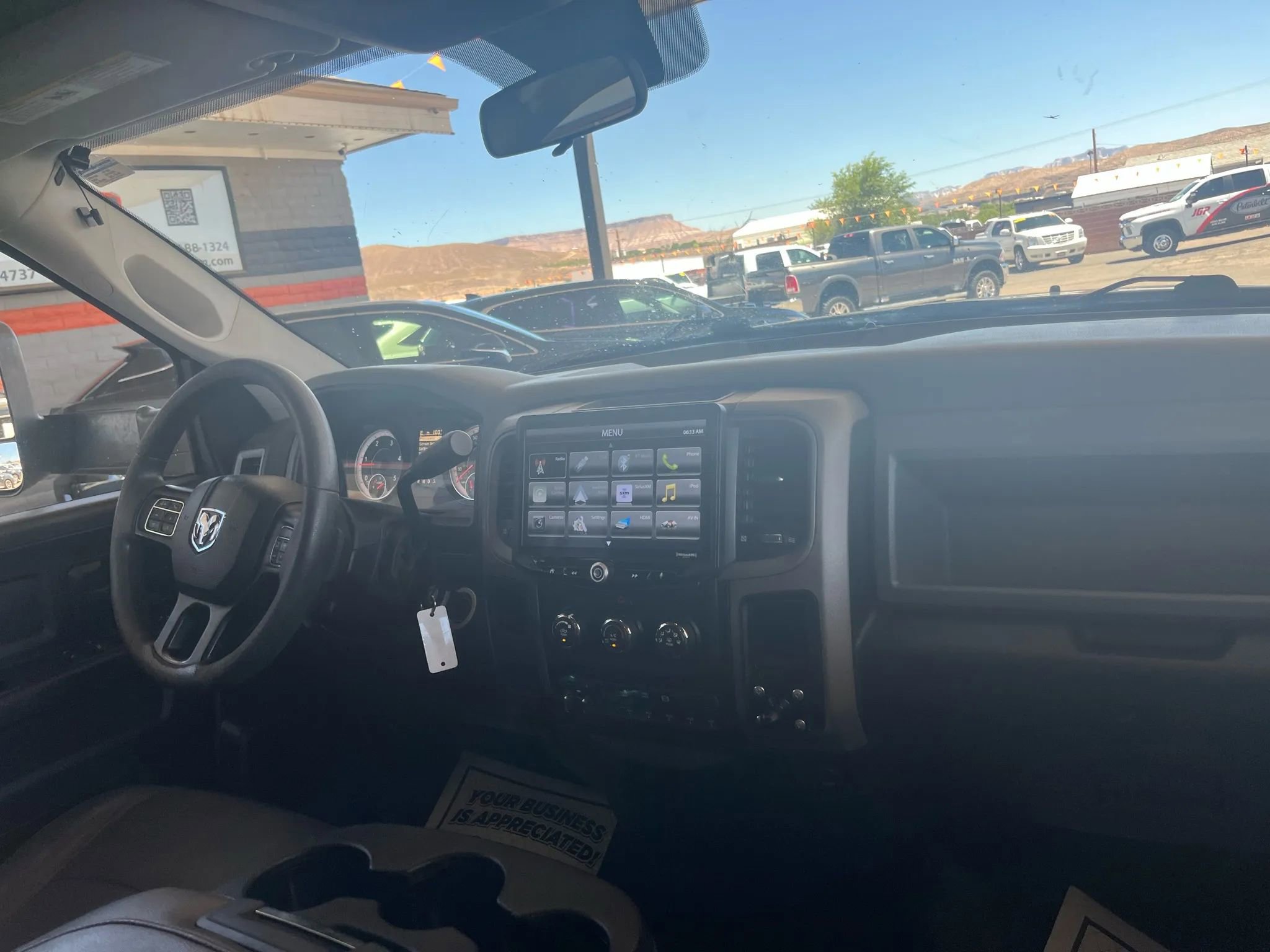 Used 2017 RAM 3500 Tradesman w/ Chrome Appearance Group image 33