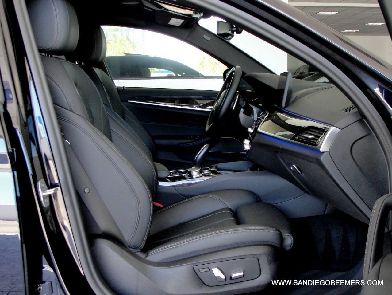 Used 2023 BMW 540i w/ M Sport Package RWD image 8