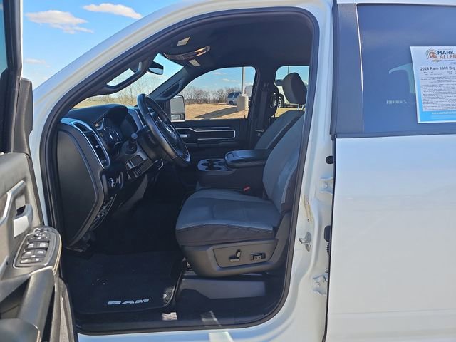 Used 2024 RAM 3500 Big Horn image 27