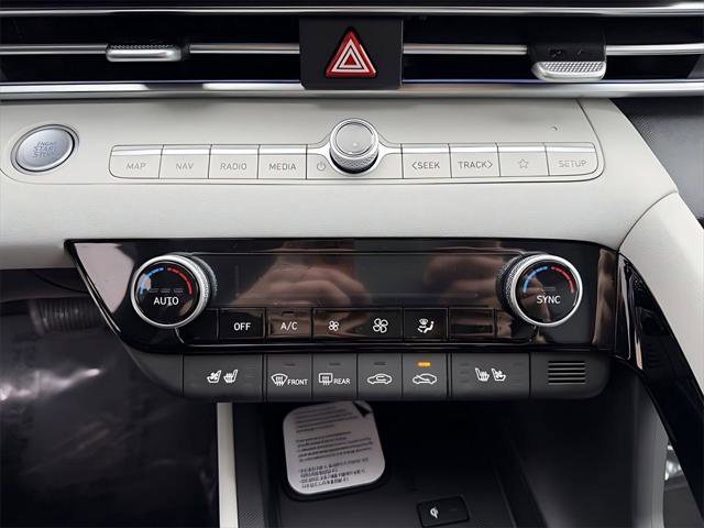 New 2026 Hyundai Elantra Limited image 23