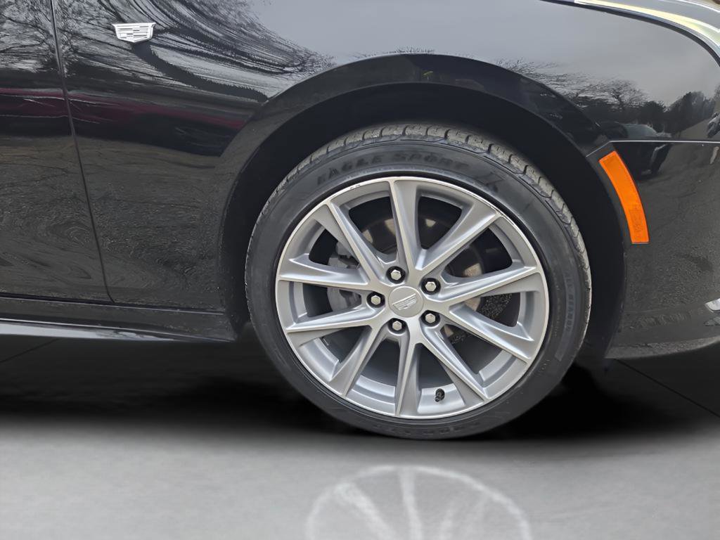 Used 2022 Cadillac CT4 Sport image 2