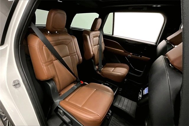 Used 2023 Lincoln Aviator Reserve w/ Elements Package Plus image 22