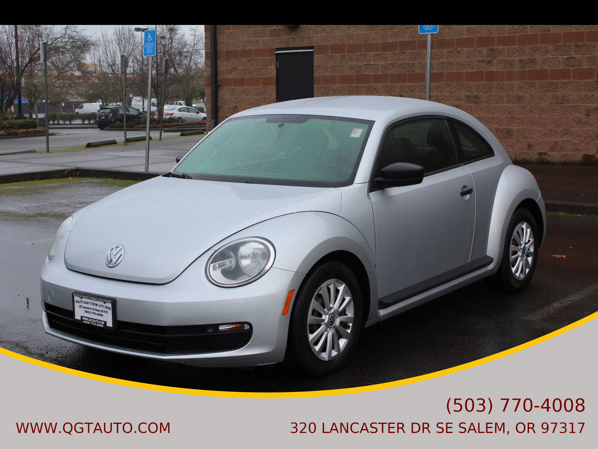 Used 2012 Volkswagen Beetle 2.5 image 2