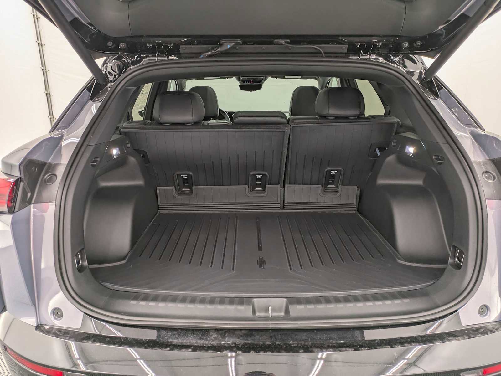 New 2026 Chevrolet Blazer EV RS image 33