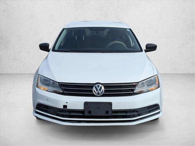 Used 2015 Volkswagen Jetta SE video 2