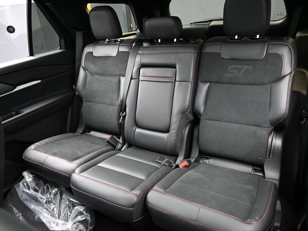 New 2026 Ford Explorer ST w/ Sun And Sound Package image 26