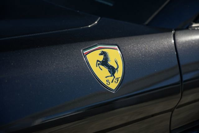 Used 2015 Ferrari California T RWD image 6