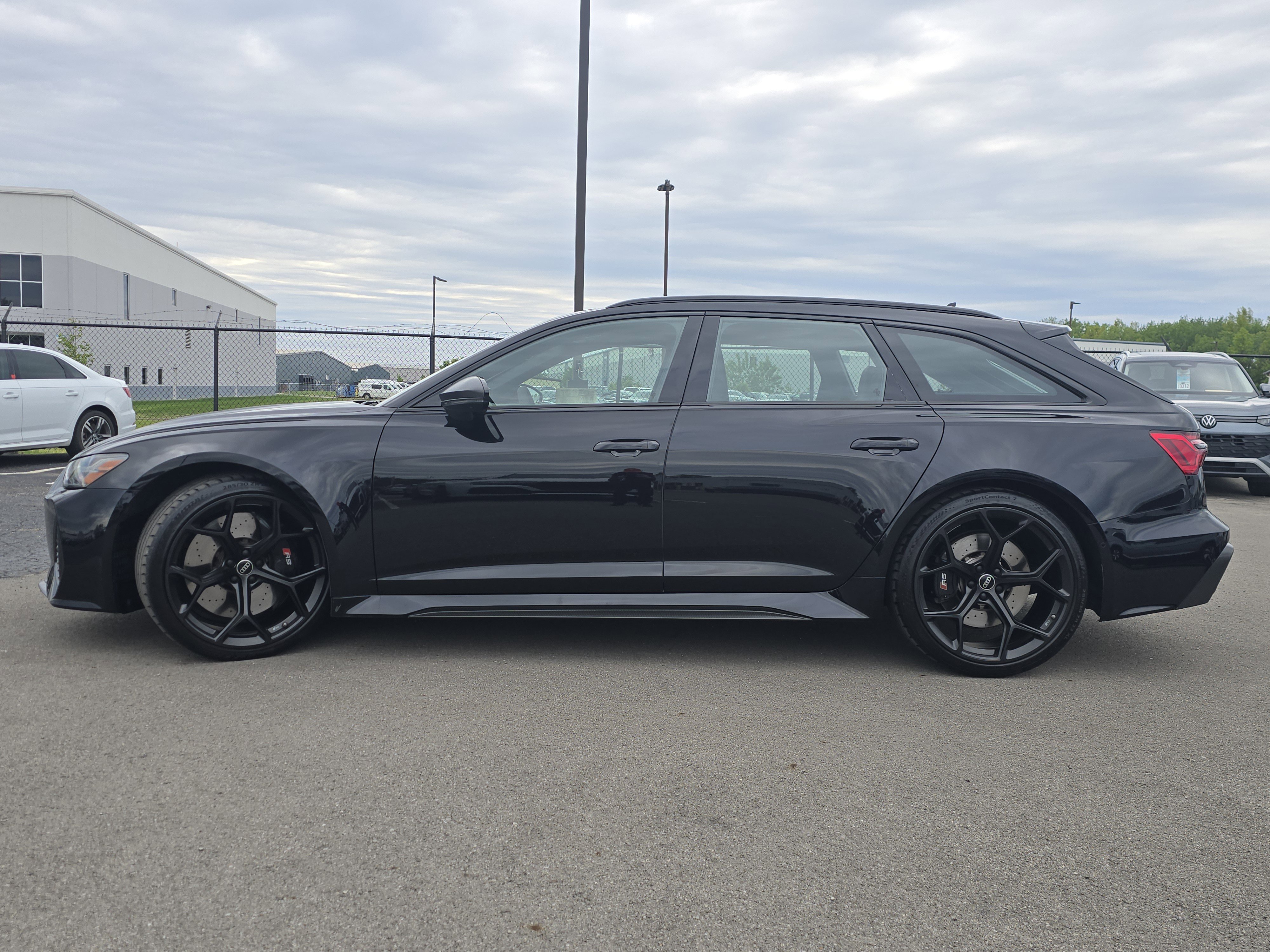 Used 2024 Audi RS 6 performance AWD/4WD image 4