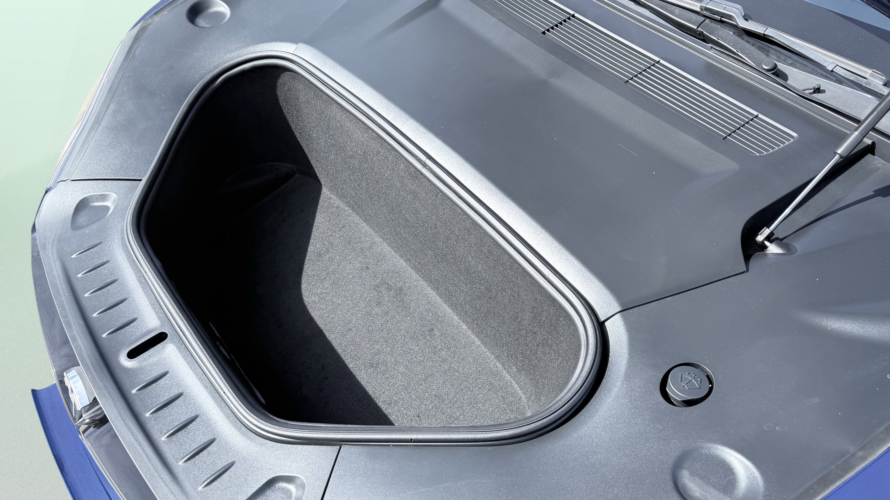 Used 2021 Tesla Model S Plaid image 15