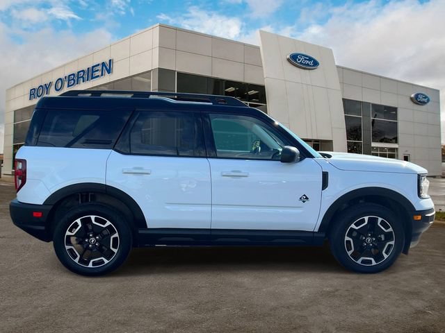 Certified 2023 Ford Bronco Sport Outer Banks AWD/4WD image 6