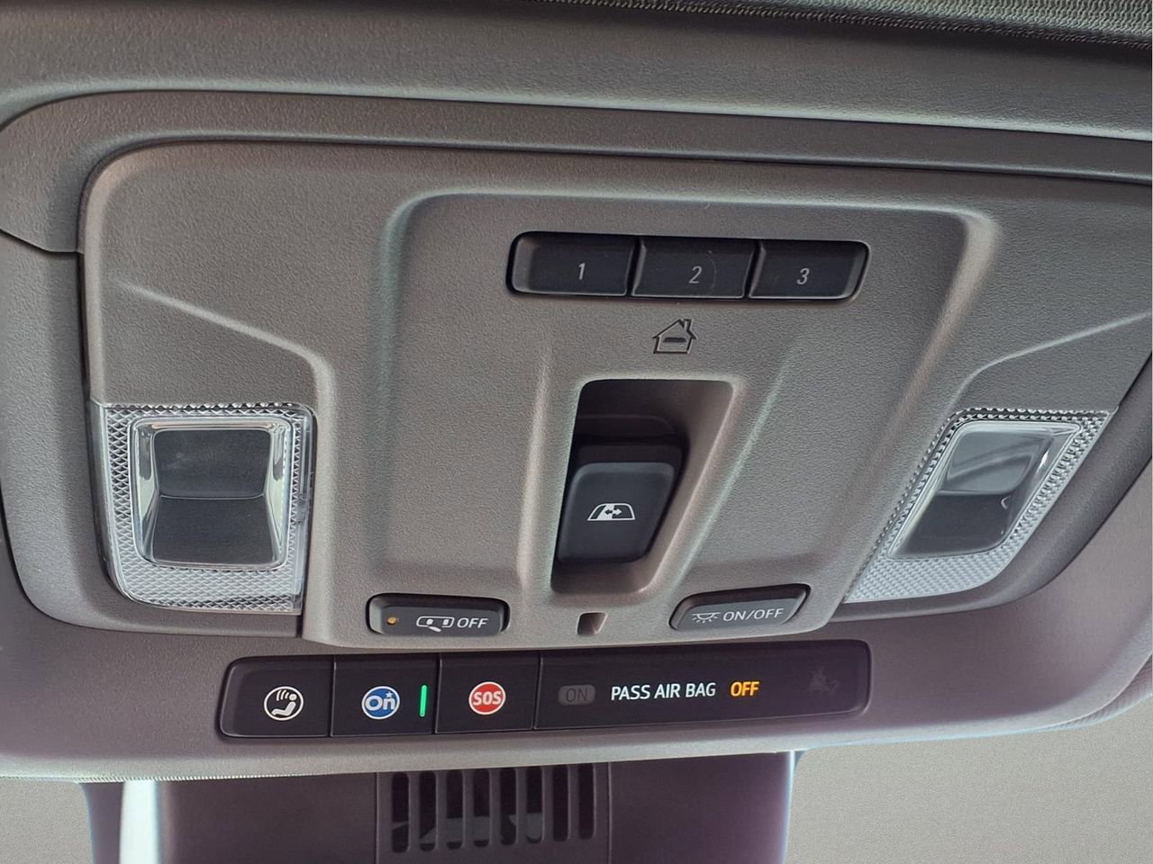 Used 2024 GMC Sierra 1500 Elevation w/ Elevation Premium Package image 18