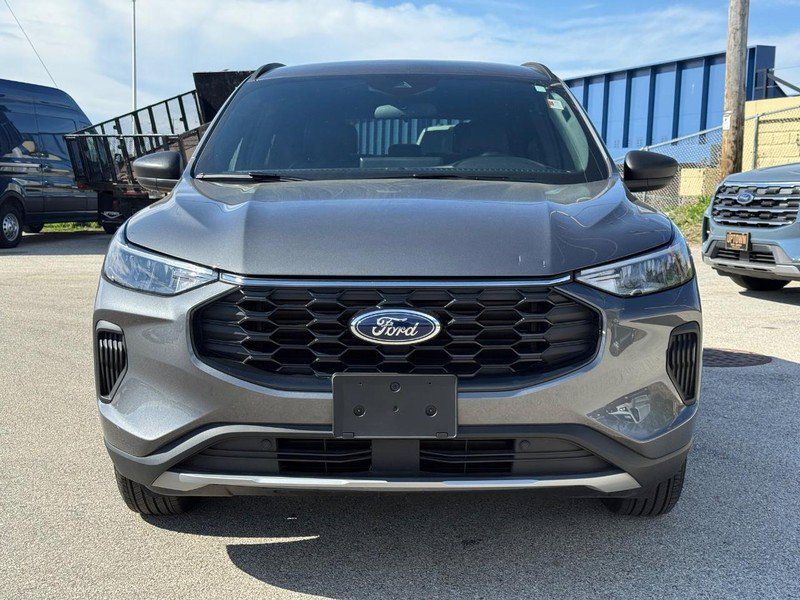 Certified 2026 Ford Escape ST-Line w/ Tech Pack #1 AWD/4WD image 12