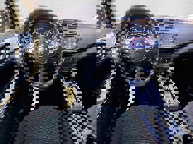 Used 2019 Nissan Sentra S image 7