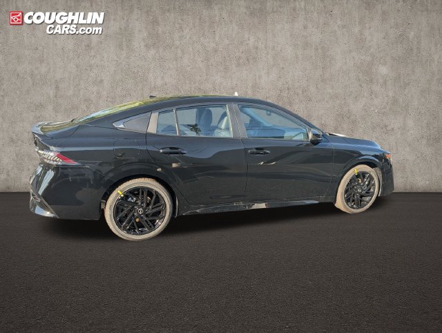 New 2027 Nissan Sentra SR w/ SR Premium Package FWD image 9