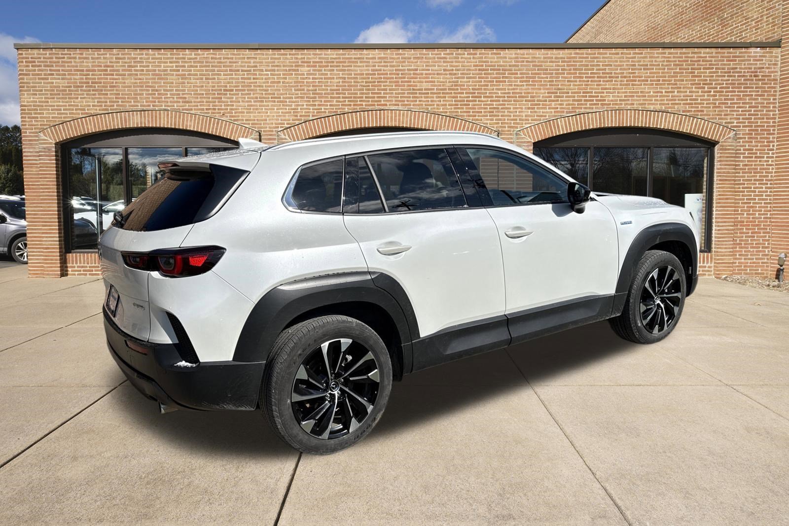 Certified 2025 MAZDA CX-50 2.5 Hybrid w/ Premium Plus Pkg video 3