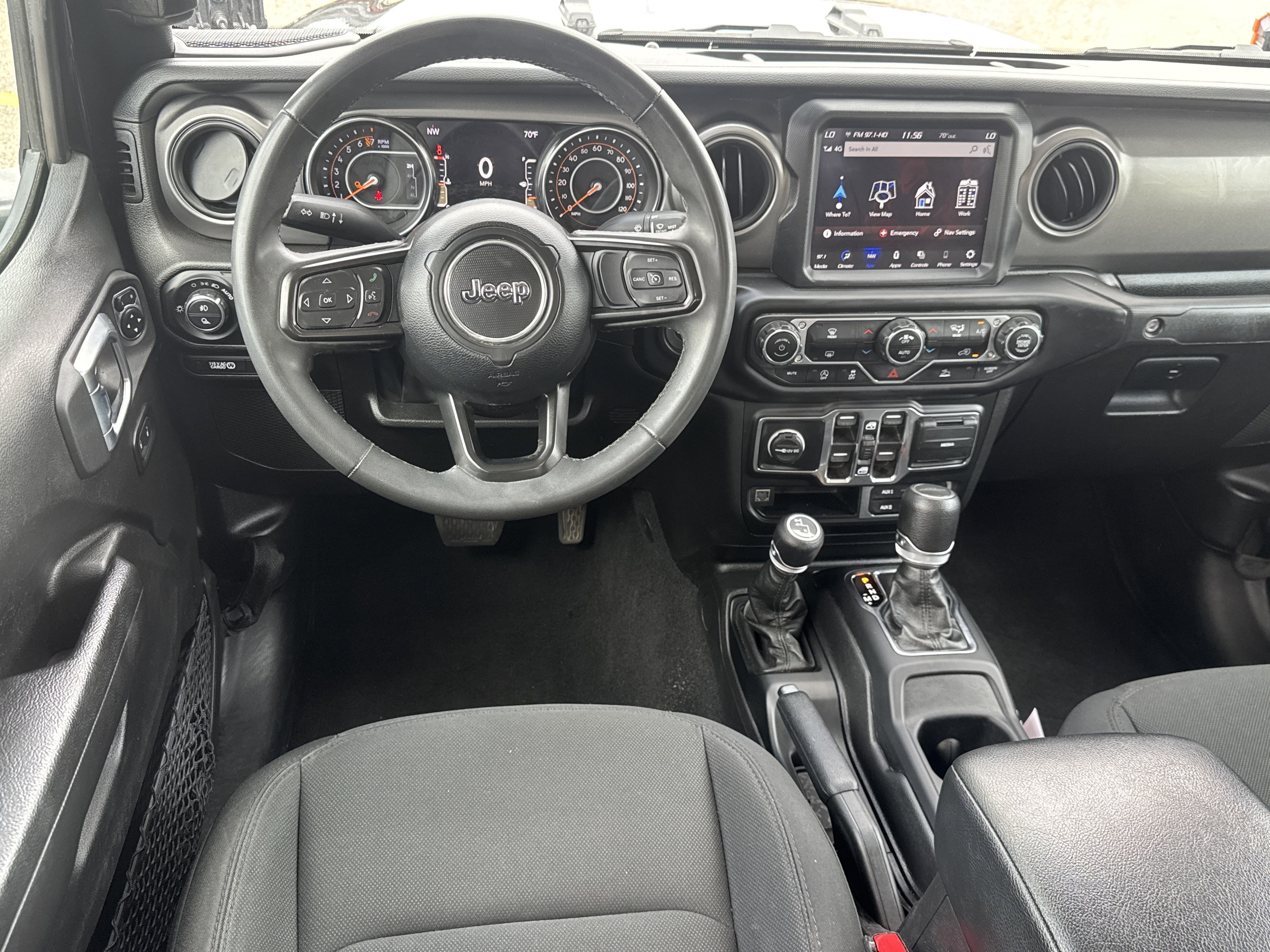 Used 2023 Jeep Gladiator Sport image 6