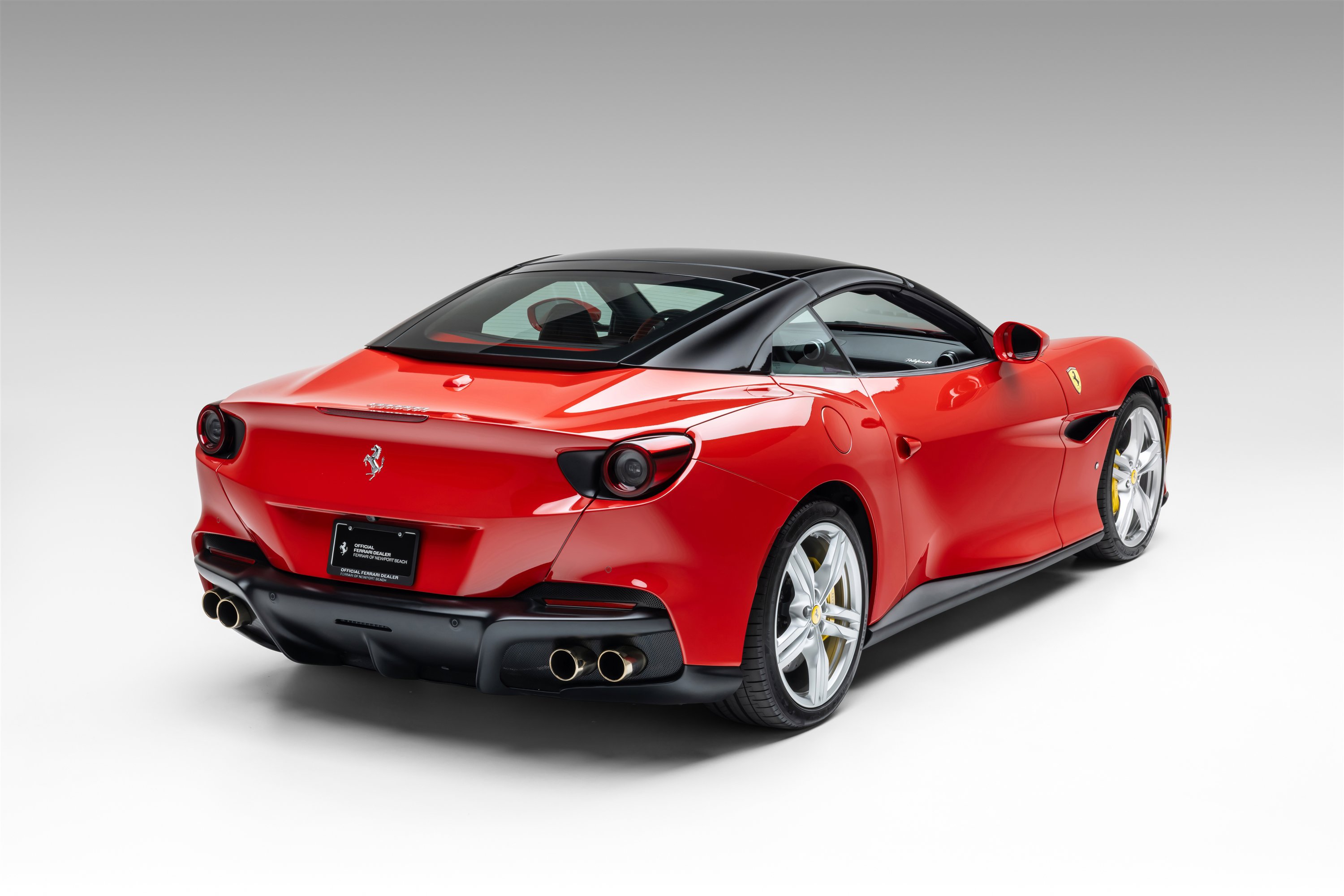 Certified 2022 Ferrari Portofino M RWD image 13