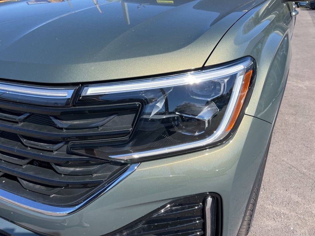 New 2026 Volkswagen Atlas SEL Premium R-Line image 9