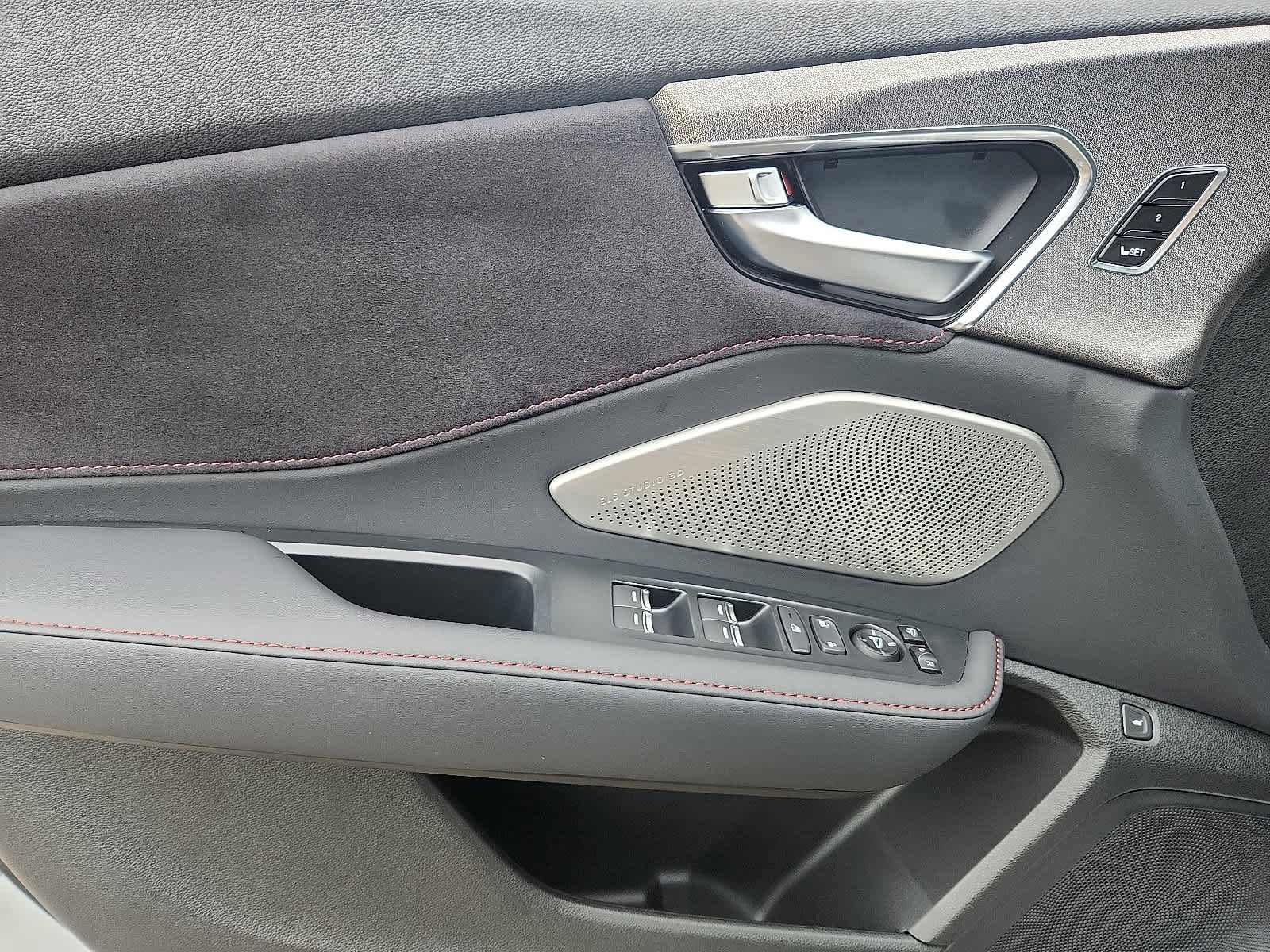 Certified 2025 Acura RDX A-Spec image 14