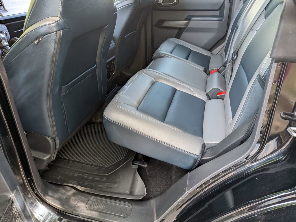 Used 2024 Ford Bronco Outer Banks image 29