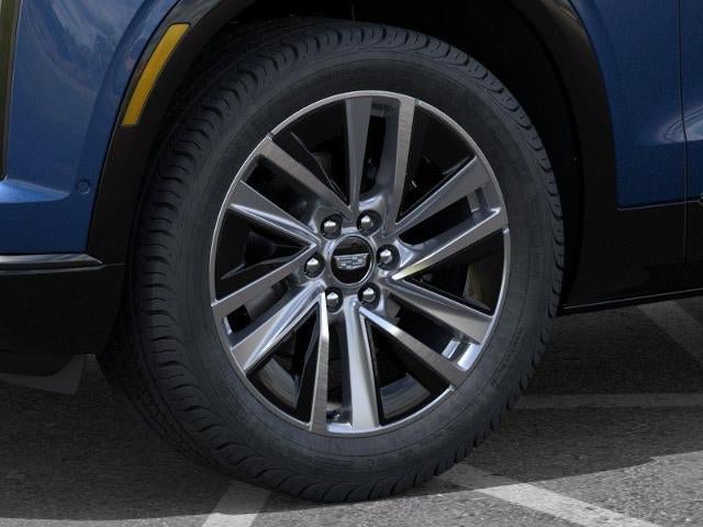 New 2027 Cadillac Vistiq Sport w/ LPO, Floor Liner Package AWD/4WD image 9