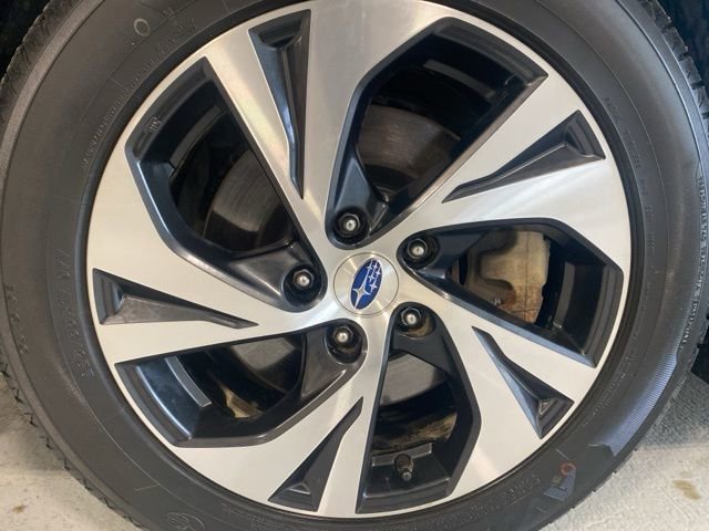 Used 2021 Subaru Legacy Premium image 5