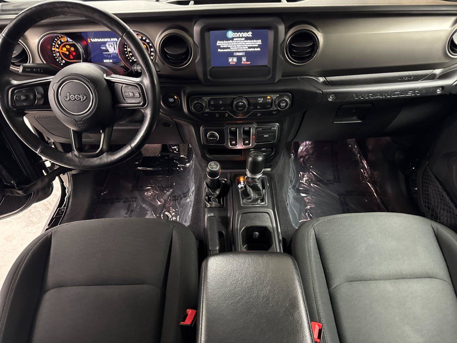 Used 2018 Jeep Wrangler Sport AWD/4WD image 12