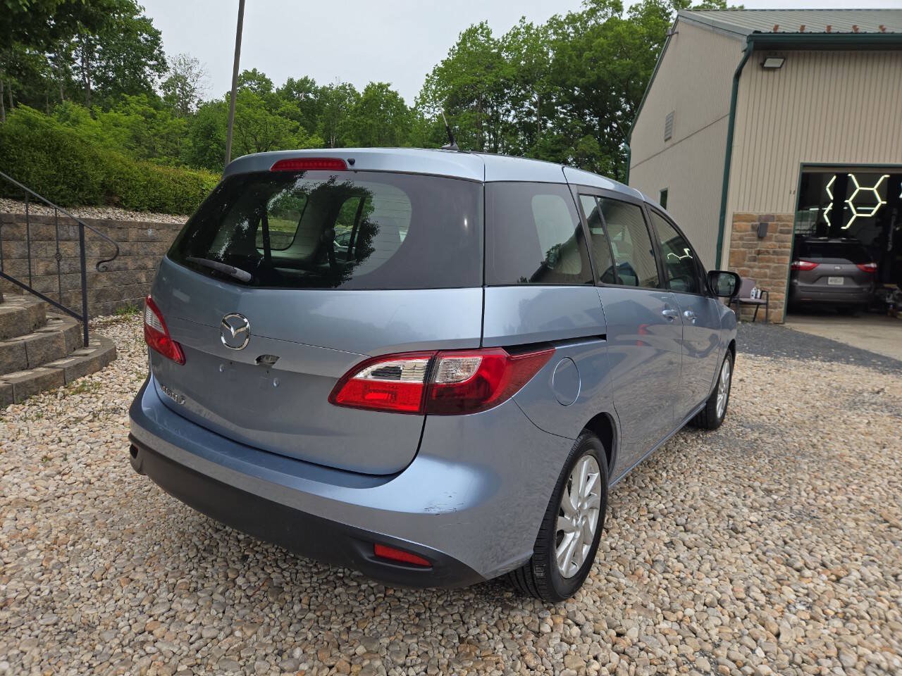 Used 2012 MAZDA MAZDA5 Sport FWD image 5
