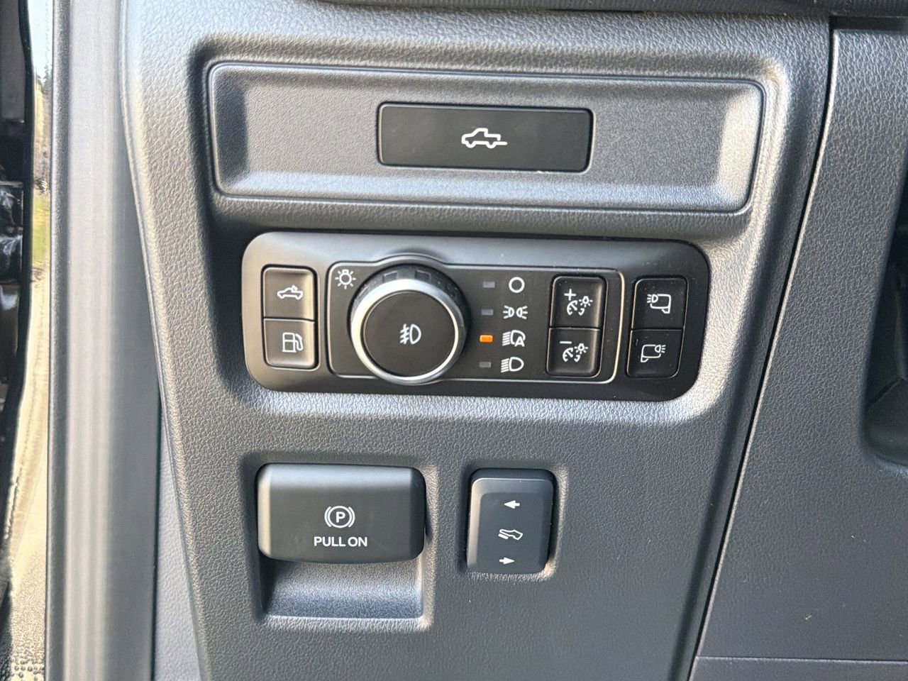 New 2026 Ford F150 Lariat image 21