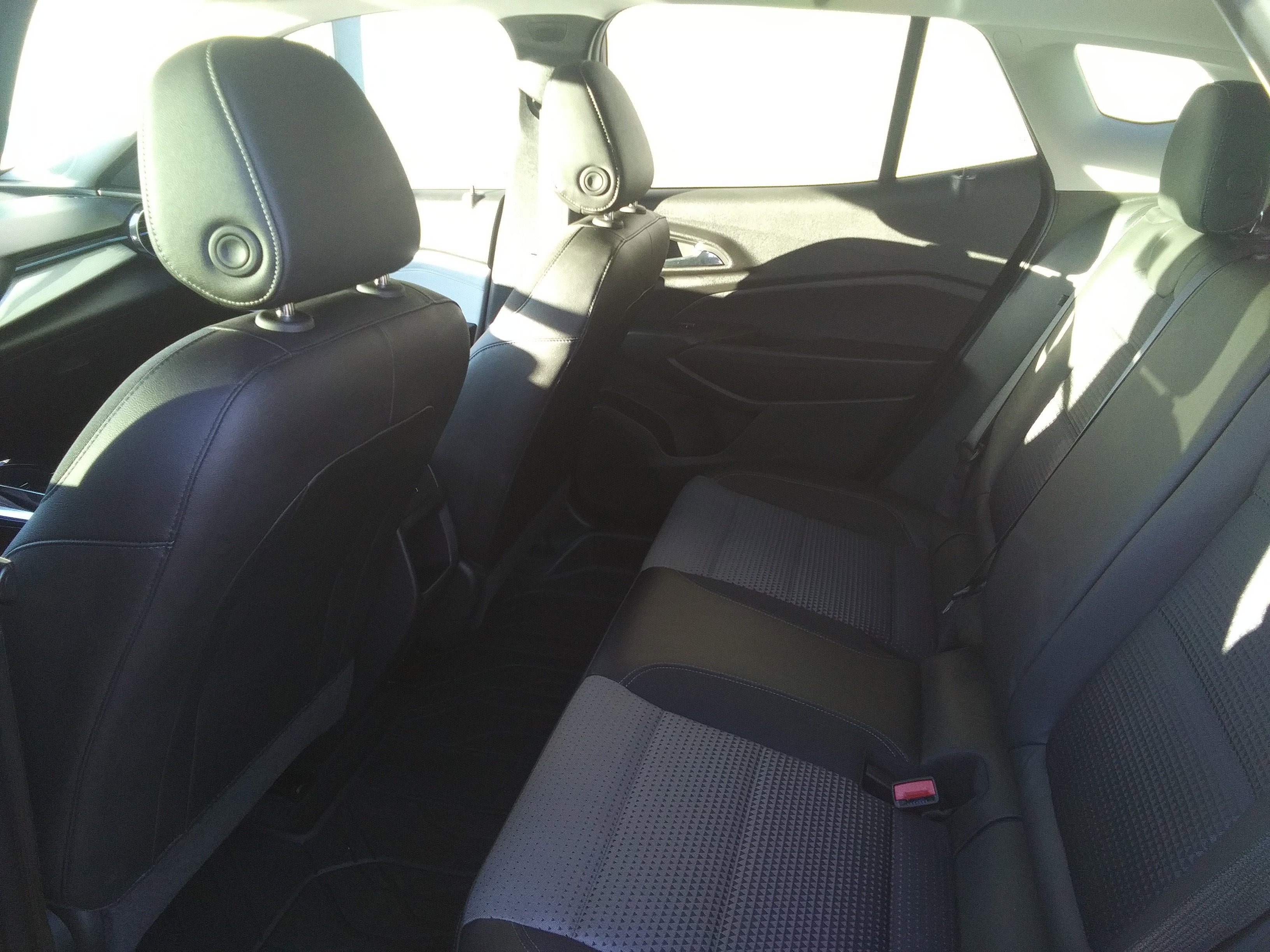 Used 2024 Chevrolet Trax LT w/ Driver Confidence Package image 9