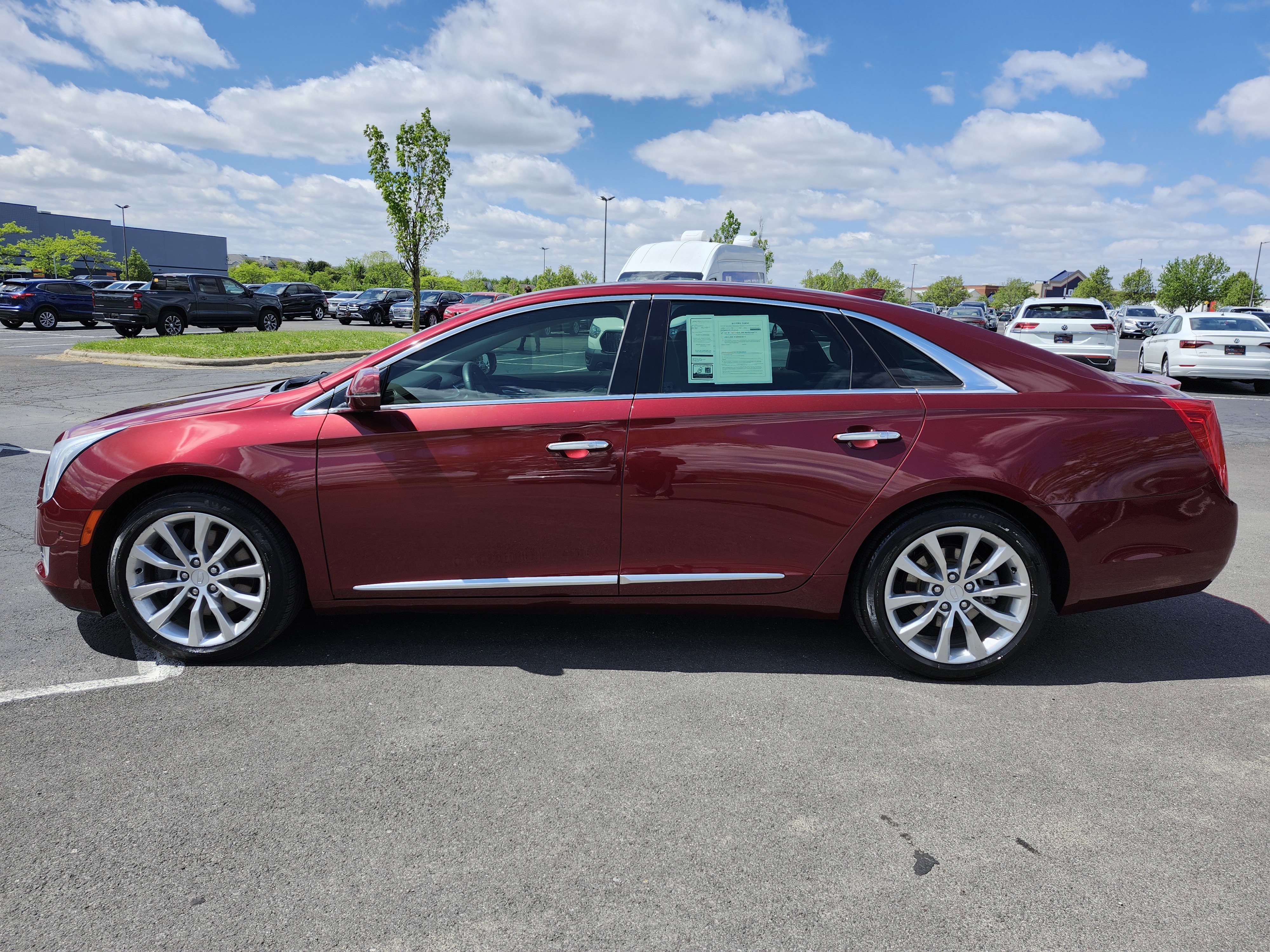 Used 2017 Cadillac XTS Luxury w/ Driver Awareness Package image 15