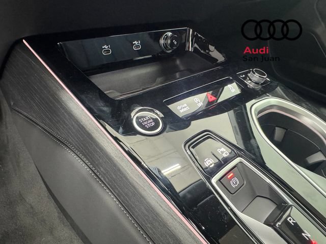 New 2026 Audi A6 Premium Plus AWD/4WD image 32