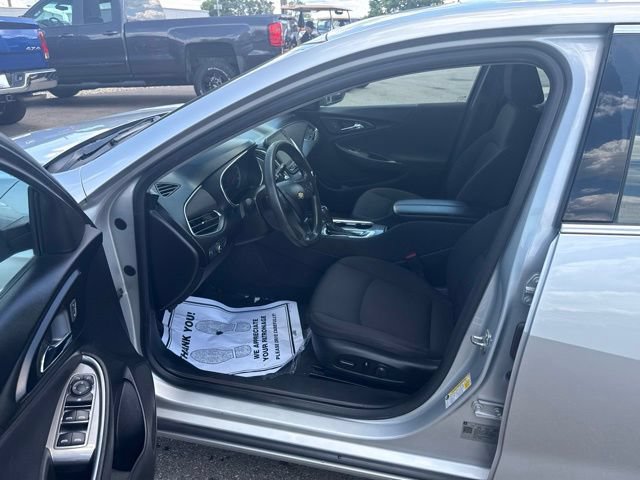 Used 2019 Chevrolet Malibu LT FWD image 9