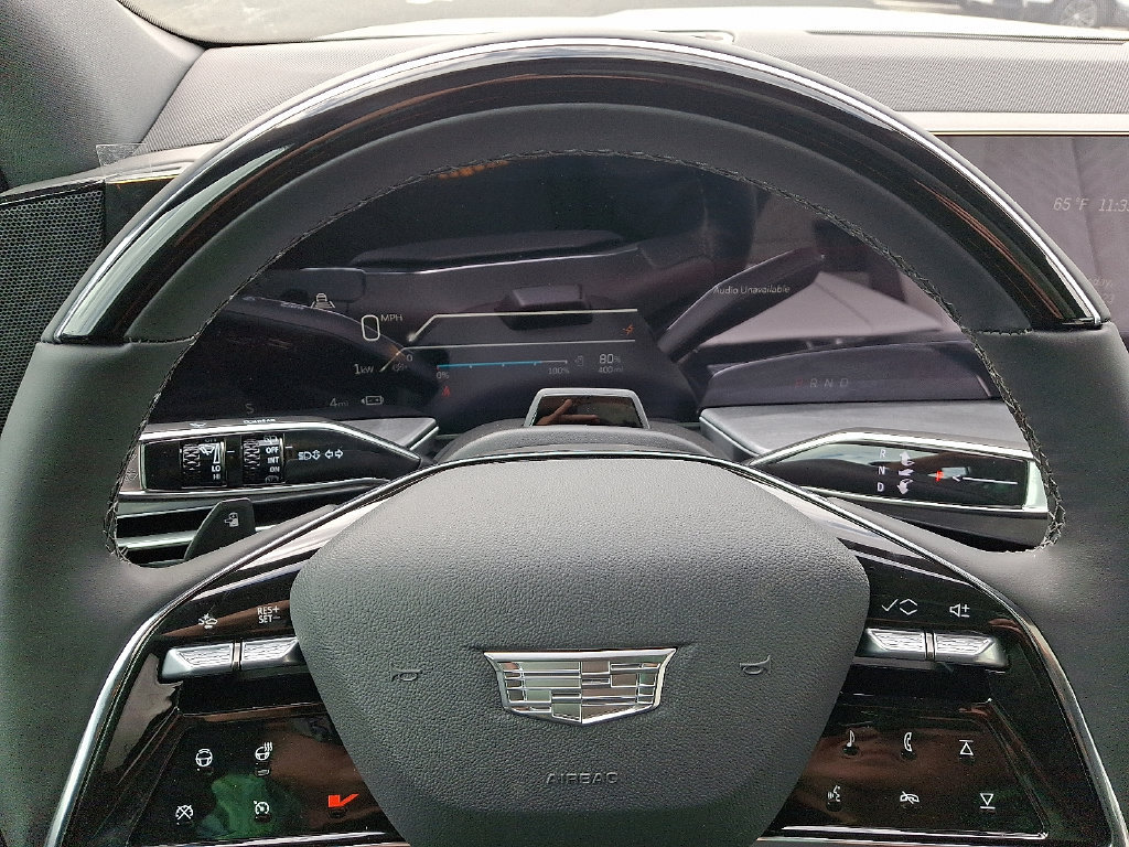 New 2026 Cadillac Escalade IQL Luxury w/ LPO, Floor Liner Package AWD/4WD image 9