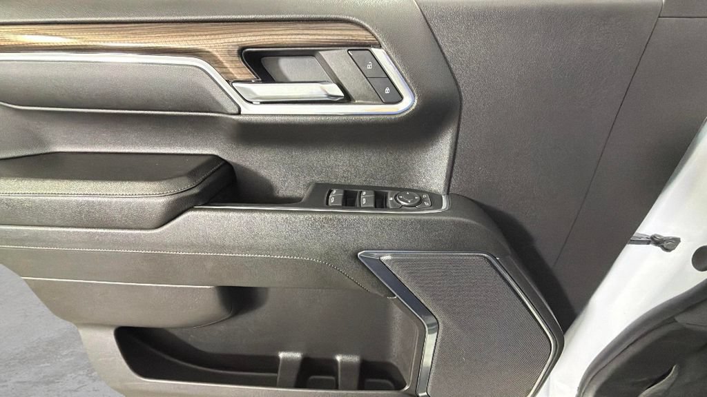Certified 2024 Chevrolet Silverado 1500 LT RWD image 27