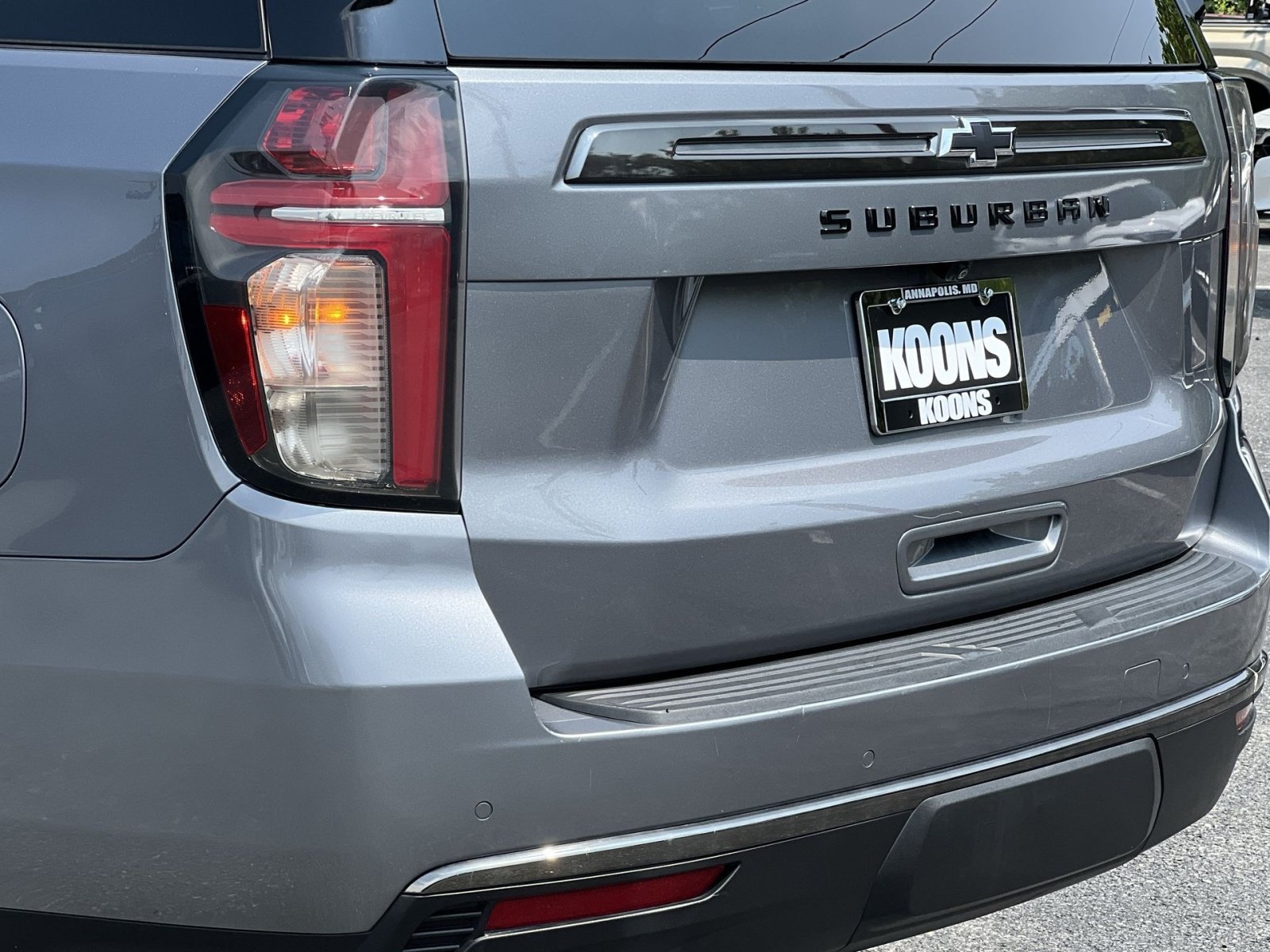 Used 2022 Chevrolet Suburban Z71 w/ Z71 Off-Road Package AWD/4WD image 31