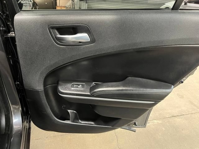 Used 2021 Dodge Charger SXT w/ Leather Interior Group RWD image 26