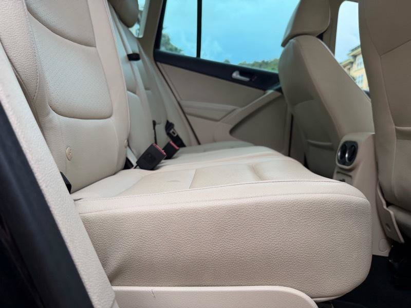 Used 2014 Volkswagen Tiguan SEL AWD/4WD image 71