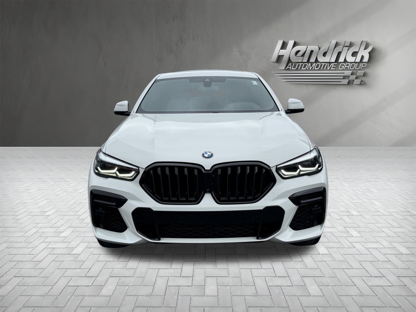 Used 2022 BMW X6 xDrive40i w/ M Sport Package AWD/4WD image 3