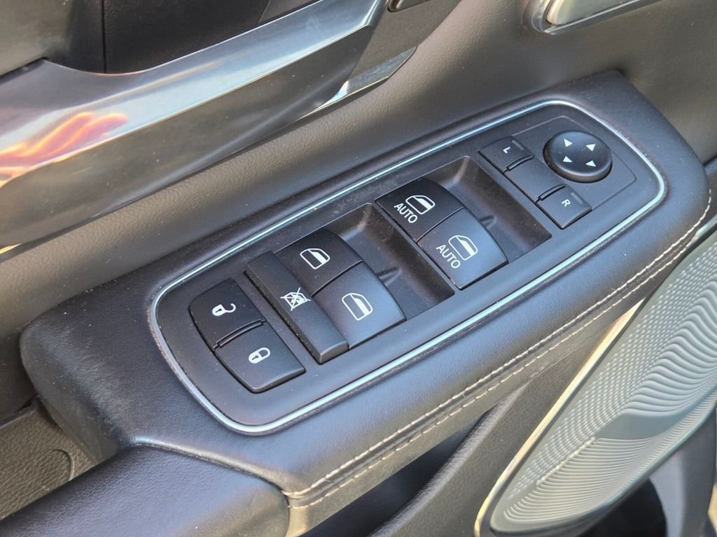 Used 2019 RAM 1500 Limited AWD/4WD image 22
