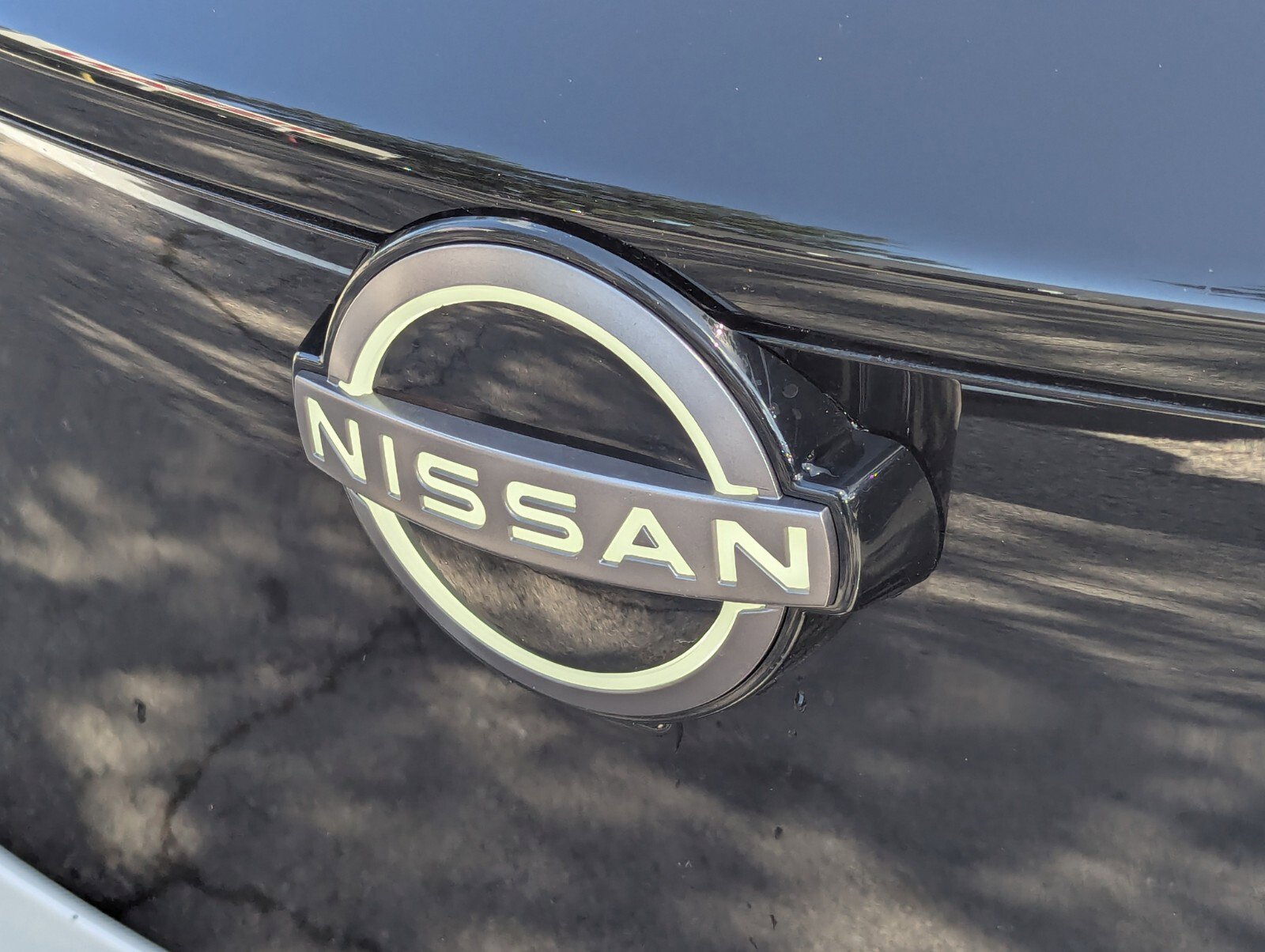 Certified 2025 Nissan Ariya AWD image 22