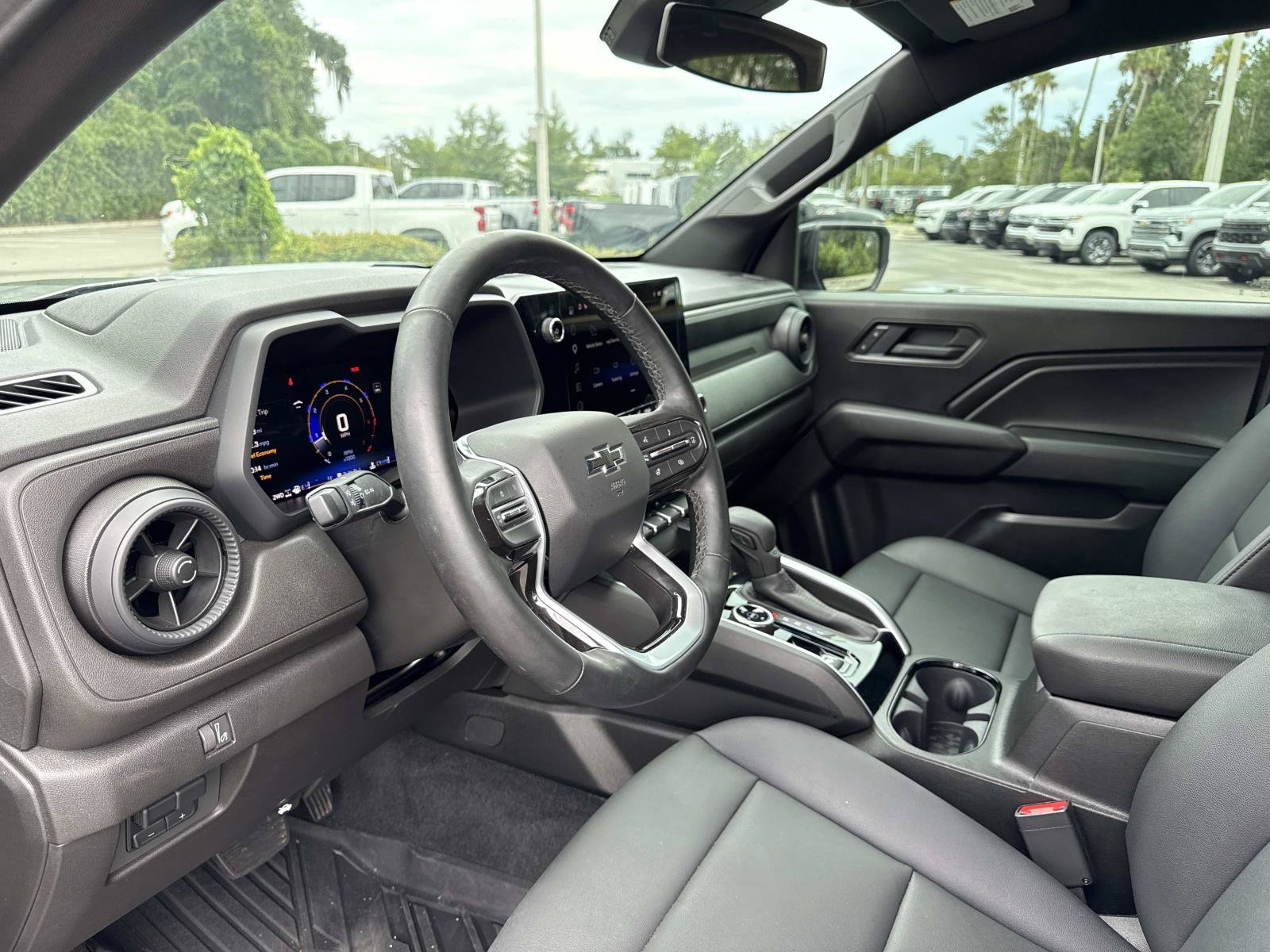 Used 2026 Chevrolet Colorado Trail Boss AWD/4WD image 21