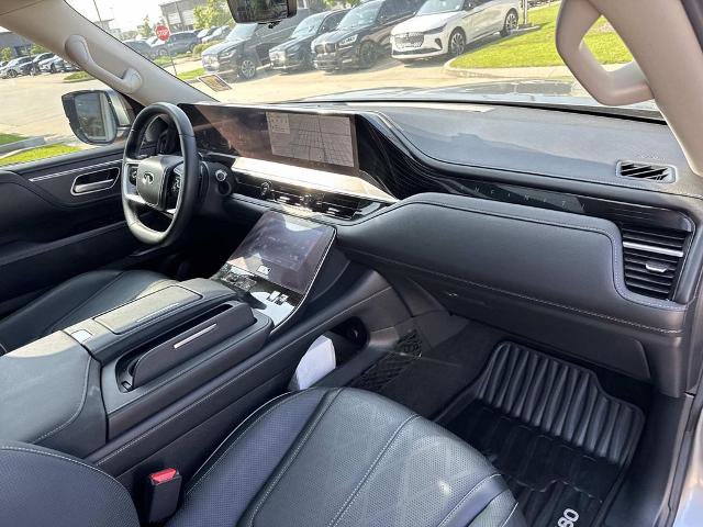 Used 2025 INFINITI QX80 Sensory w/ Exterior Package AWD/4WD image 16
