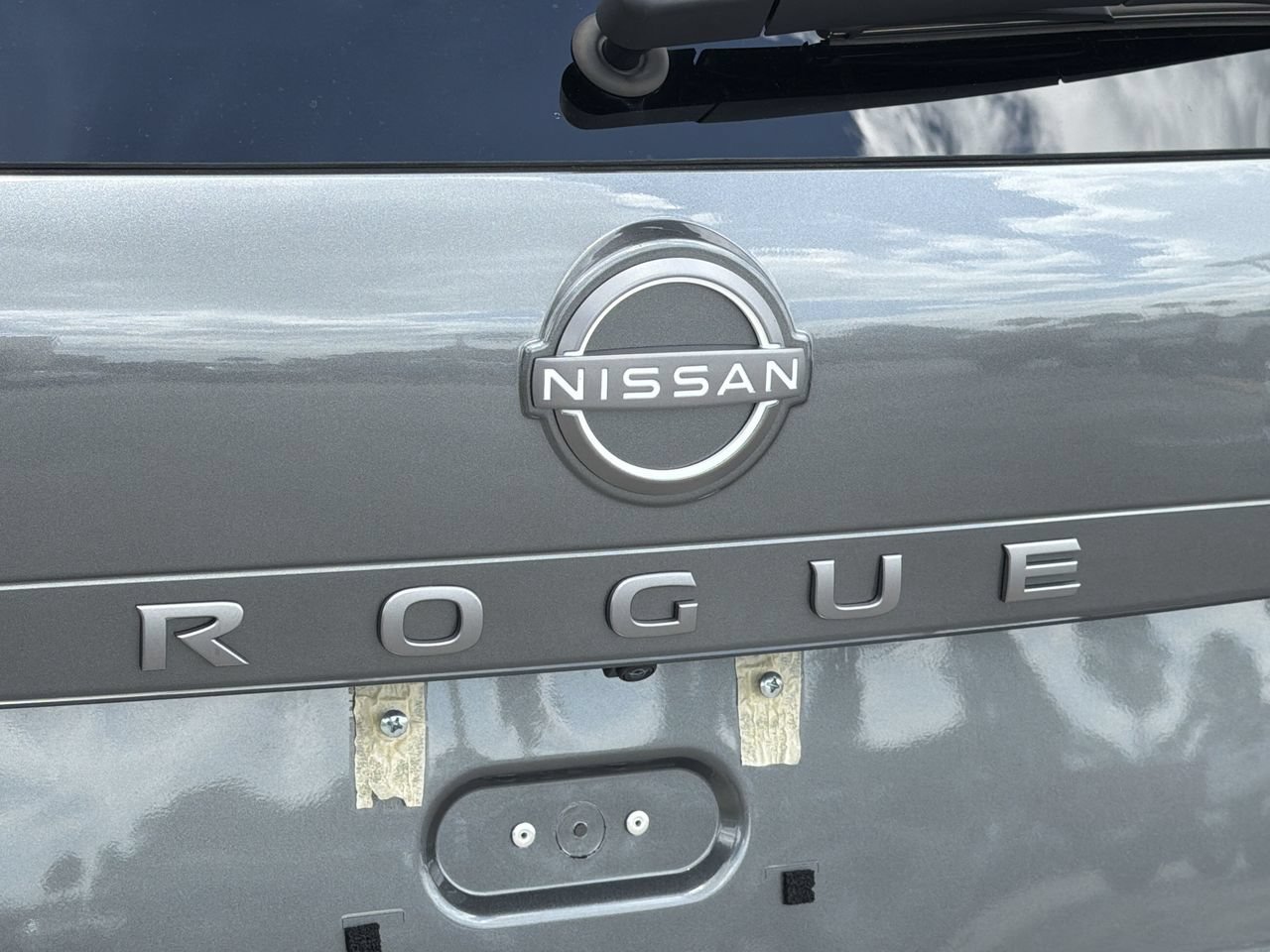 Used 2026 Nissan Rogue SV FWD image 10