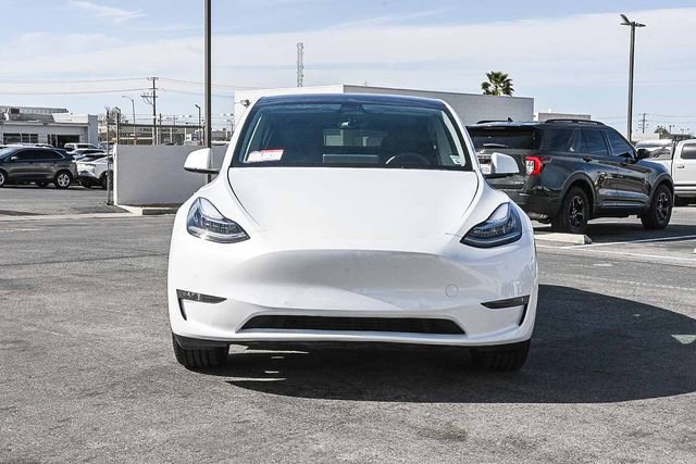 Used 2021 Tesla Model Y Long Range image 2