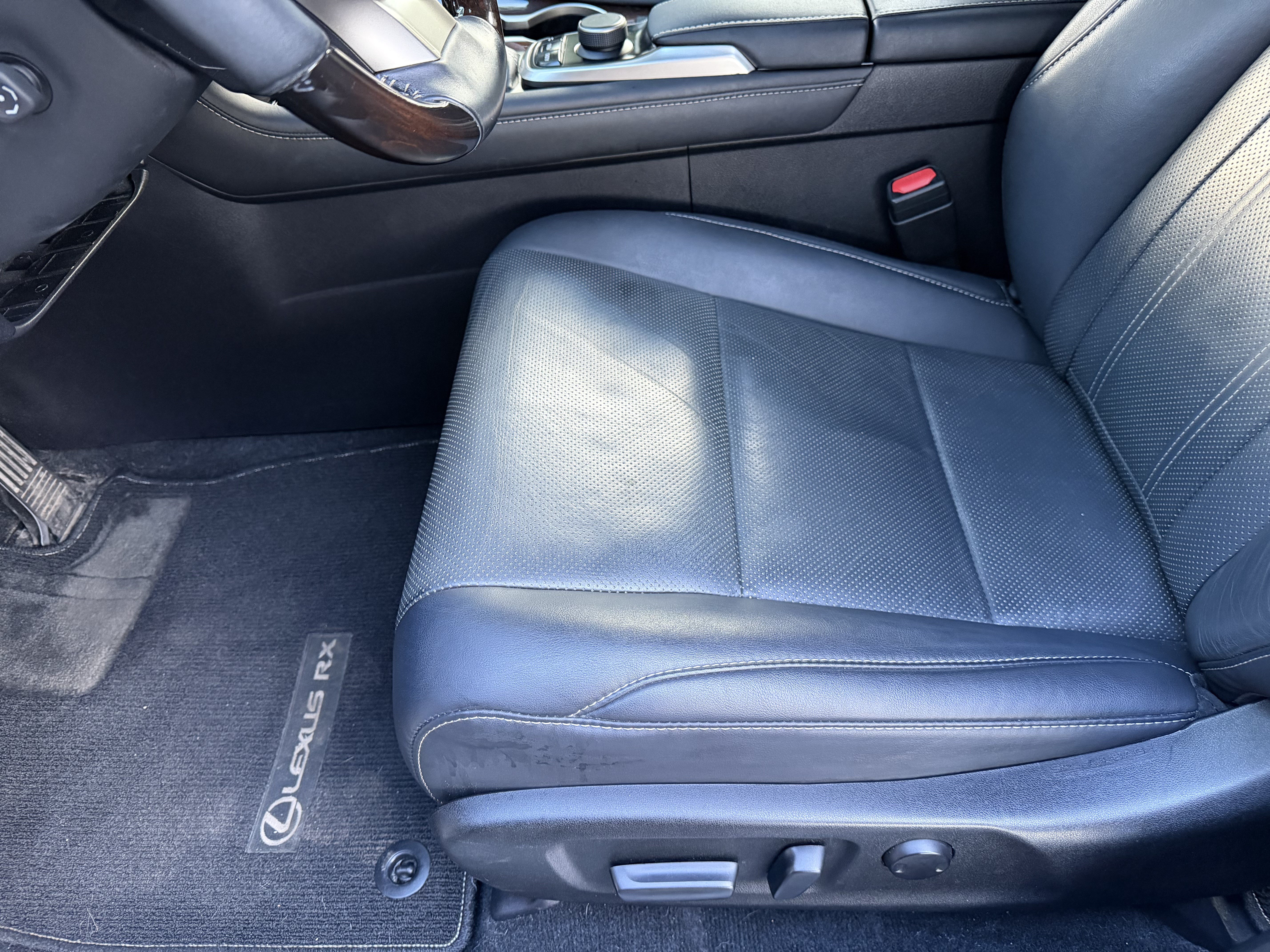 Used 2016 Lexus RX 350 AWD w/ Premium Package image 17