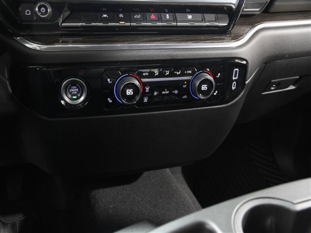 Certified 2024 Chevrolet Silverado 1500 LT AWD/4WD image 15