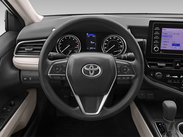 Used 2025 Toyota Camry LE image 24