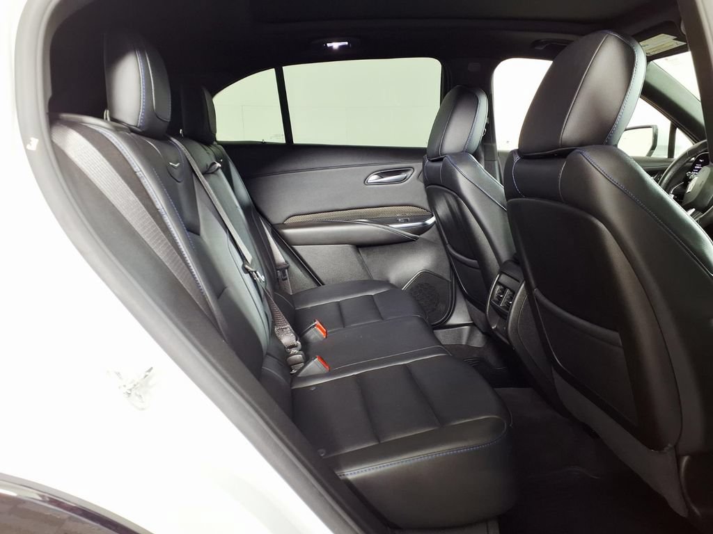 Used 2025 Cadillac XT4 Sport FWD image 10